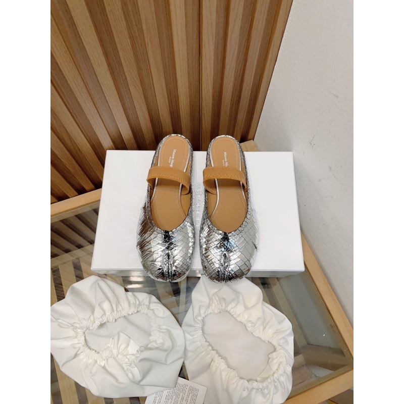 Other Slippers
